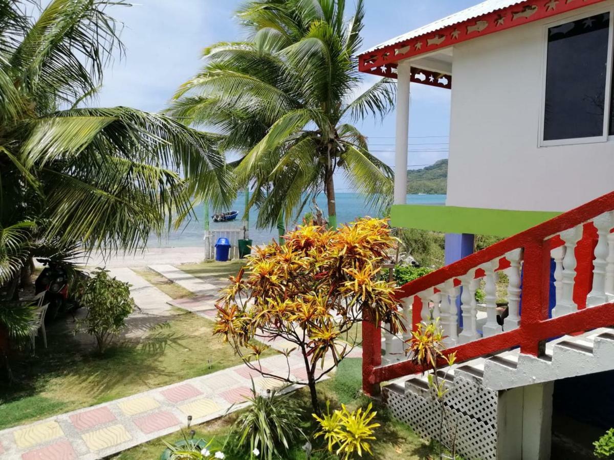 Hotel Posada Valerie Archibolds Esterno foto